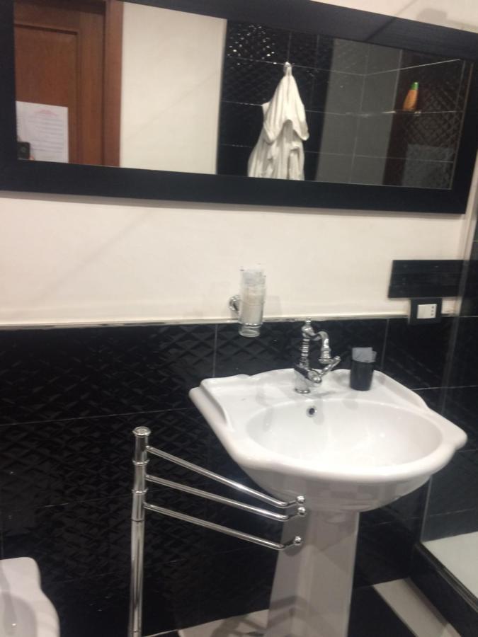 שאקה Guest House La Corte Normanna מראה חיצוני תמונה