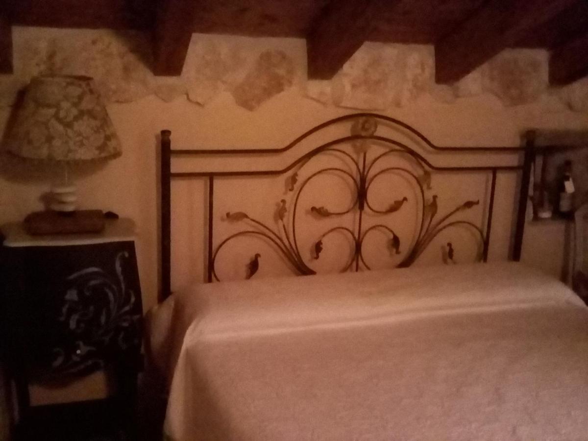 שאקה Guest House La Corte Normanna מראה חיצוני תמונה