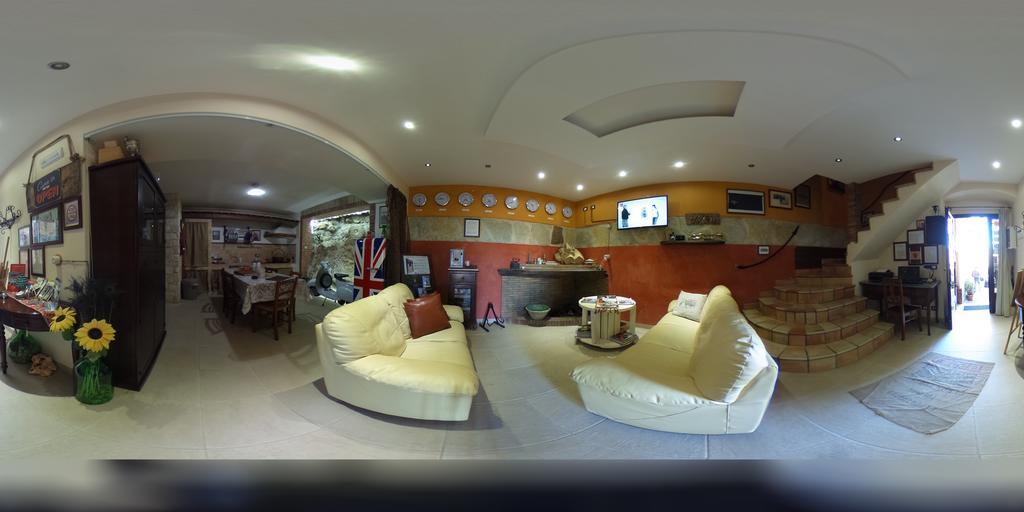 שאקה Guest House La Corte Normanna מראה חיצוני תמונה